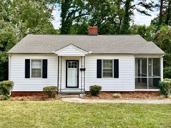 541 Ambassador St, Charlotte, NC 28208