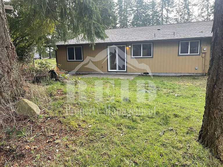 3217 SE Goldmaur Ct #B — Photo 23
