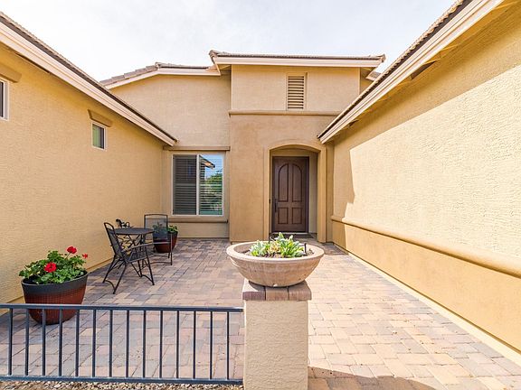 4th image of 4020 S Crosscreek Cir