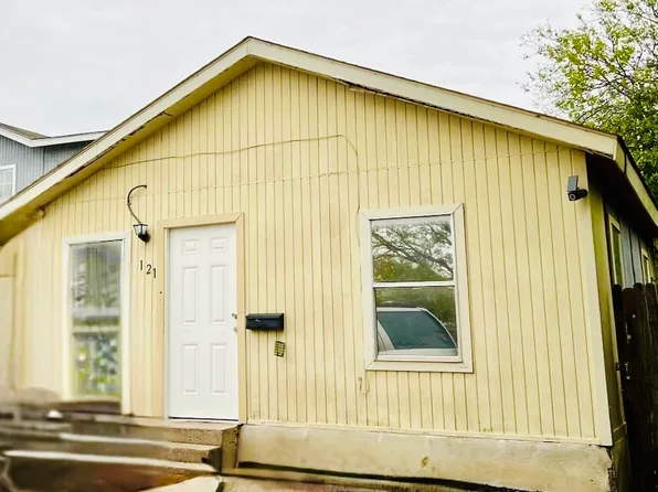 121 W Mitchell, San Antonio, TX 78204