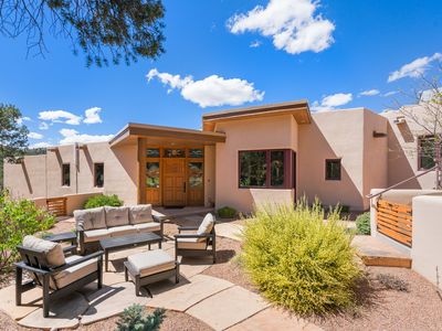 7622 Old Santa Fe Trl, Santa Fe, NM, 87505