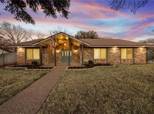 3221 Village Park Dr, Waco, TX 76708
