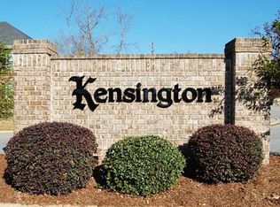 606 Cheshire Dr, Warner Robins, GA 31088