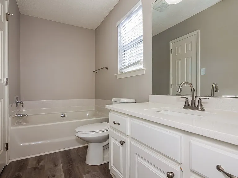 109 Silverleaf Rd — Photo 11