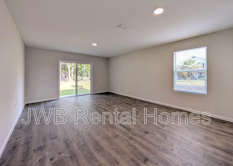 1278 Easter St #1 — Photo 4