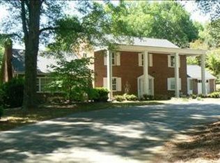 515 Bryant St, Eden, NC 27288