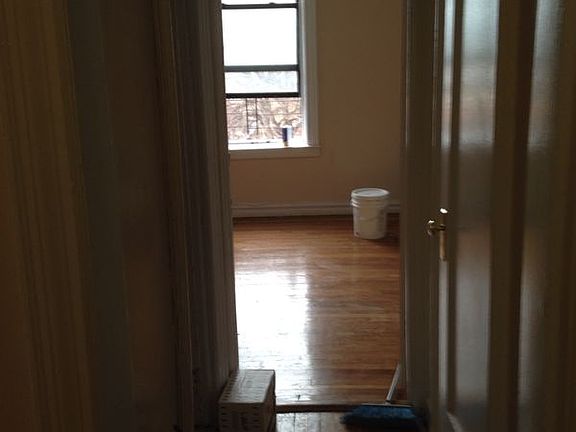 3rd image of 49 Payson Ave APT 3B