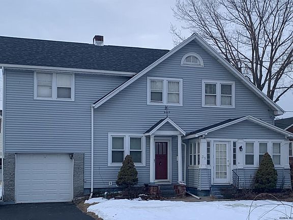 2nd image of 35 Washington Ave