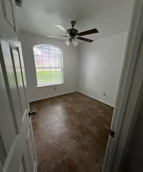 5111 Warwicke Dr — Photo 14