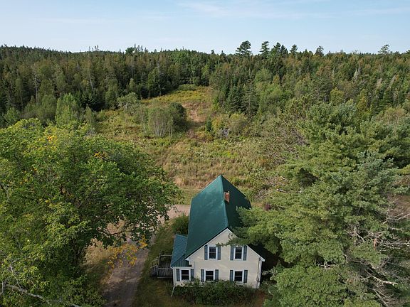 5th image of 149 Old Eastport Road