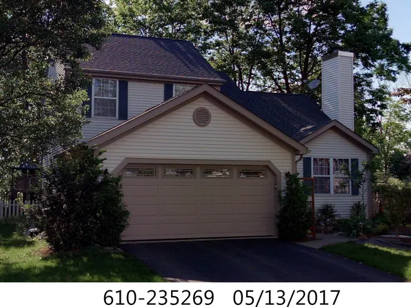 8135 Barlow Rd, Columbus, OH 43081