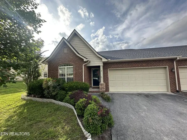 6141 E McMillan Creek Dr, Knoxville, TN 37924