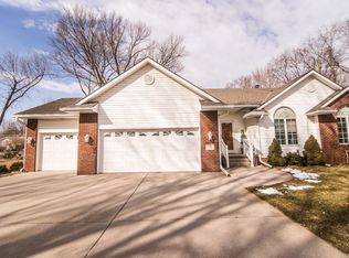 610 N Vine St, Glenwood, IA 51534