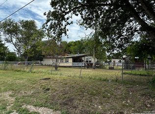 358 W Zipp Rd, New Braunfels, TX 78130