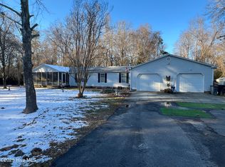 8856 Saint Pauls Rd, Lumber Bridge, NC 28357