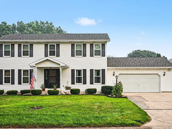 10869 Del Rey Dr, Osceola, IN 46561