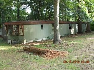 1206 W Pine Ridge Dr, Acworth, GA 30102