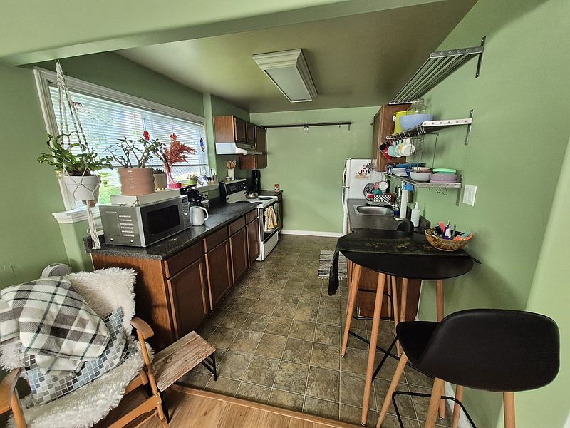 Victoria House for rent - 1 Bedroom in Victoria