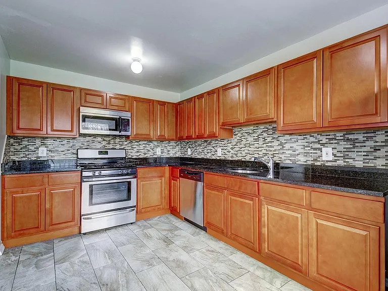 Churchill-model kitchen