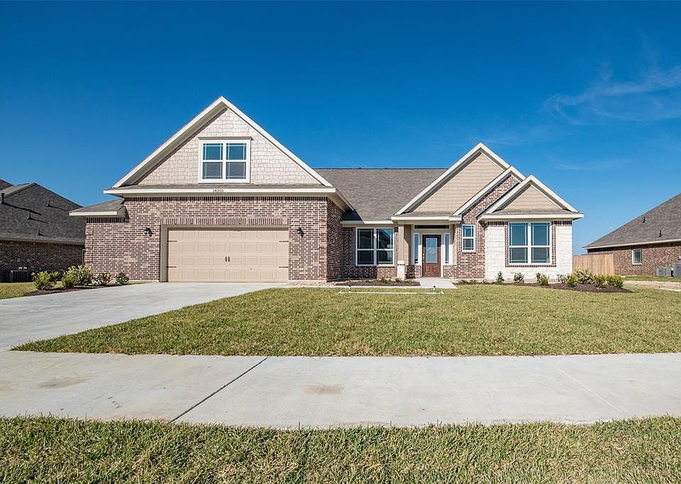 1st image of 14203 Meadowlands Dr