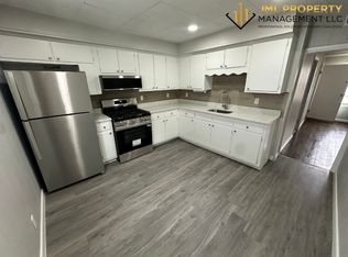 67 Boutwell St #2F, Fall River, MA 02723