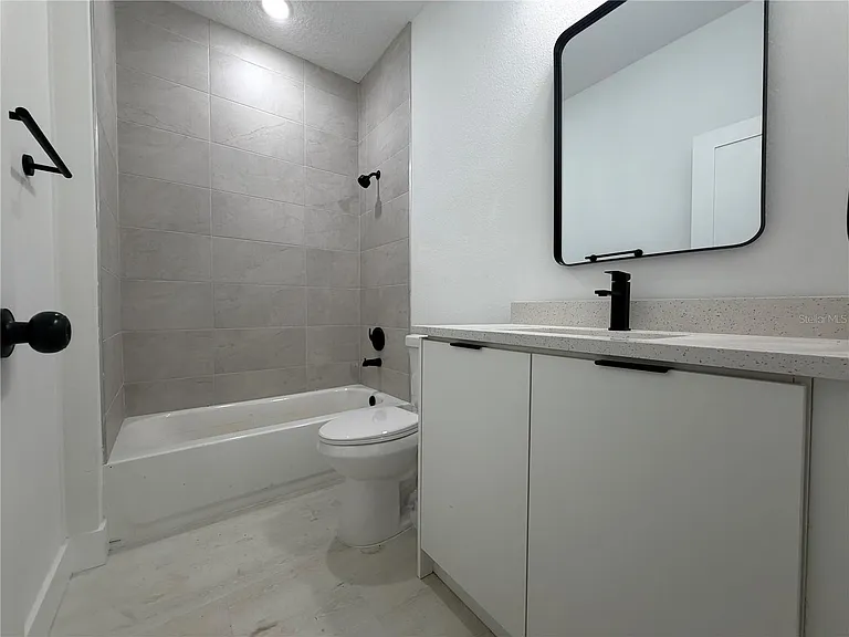13542 SW 114th Pl — Photo 5