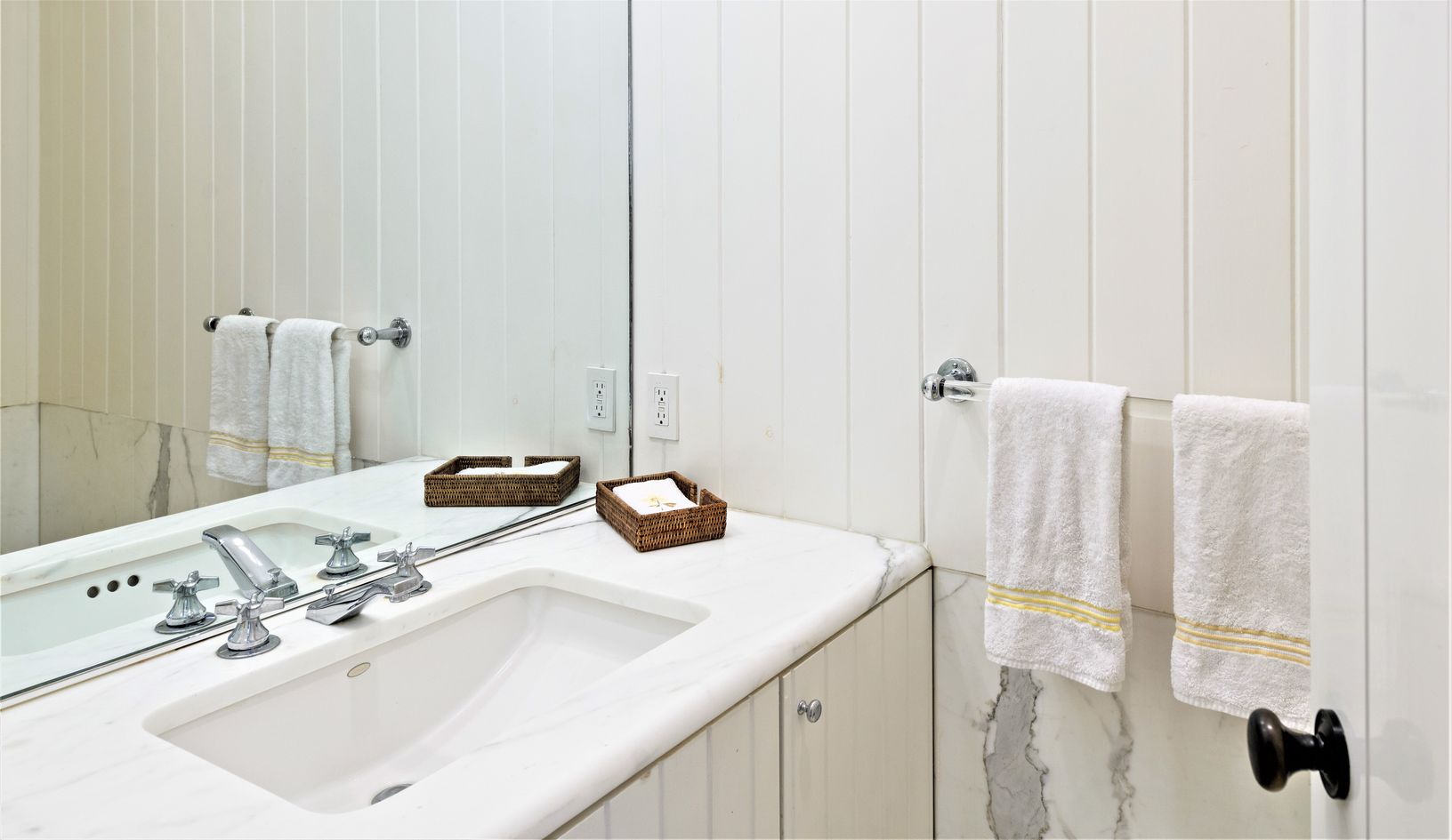  One of 9 bathrooms