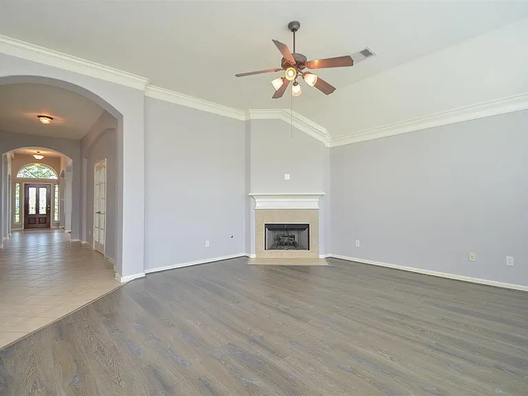 6726 Oakman Ln — Photo 18