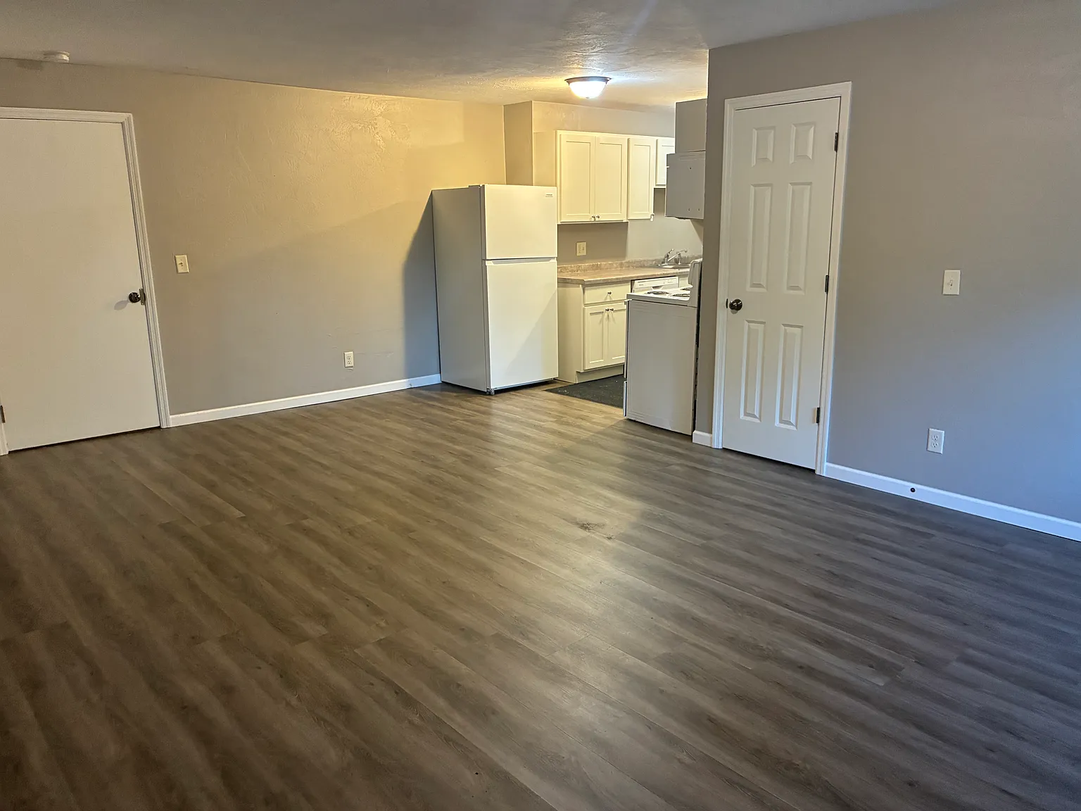 1201 Wells St — Photo 2