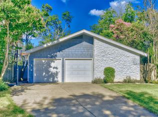 2205 Chelsea Rd, Fort Worth, TX 76103