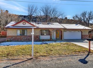 3425 E Montezuma Ave, Rimrock, AZ 86335