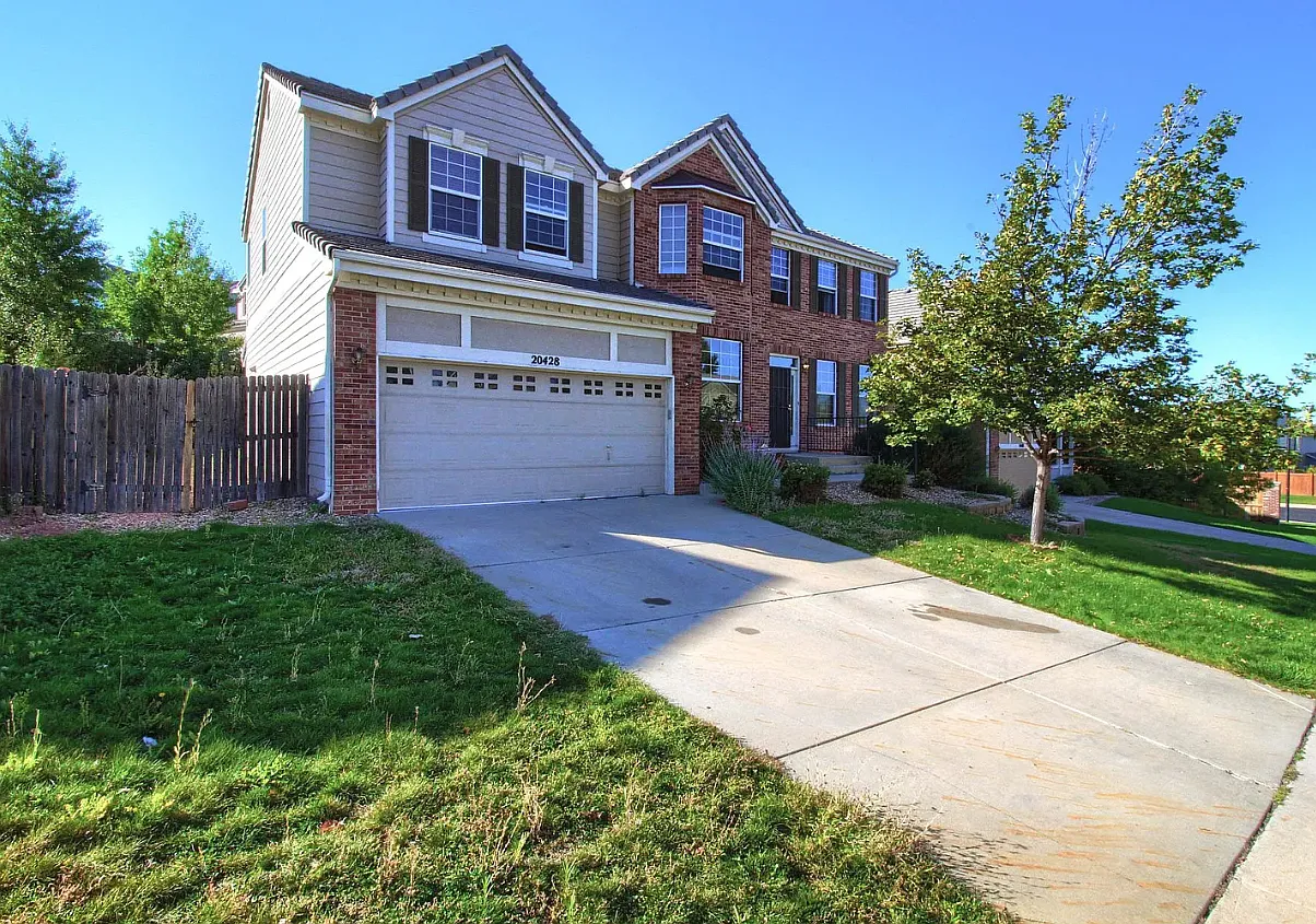 20428 East Saratoga Place — Photo 1