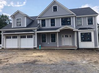 6 Sheridan Rd, Bedford, MA 01730