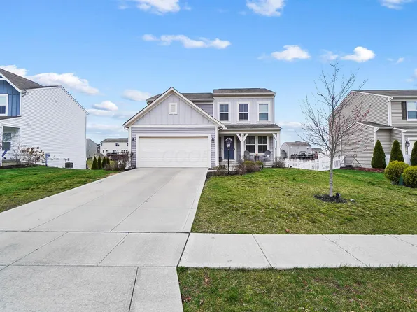 1535 Dickson Dr, Marysville, OH 43040