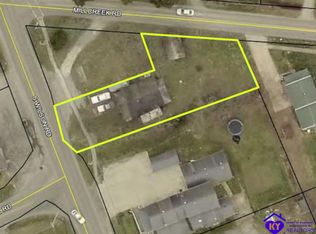 1556 S Wilson Rd, Radcliff, KY 40160