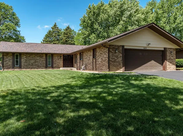 5629 Weymouth Dr, Rockford, IL 61114