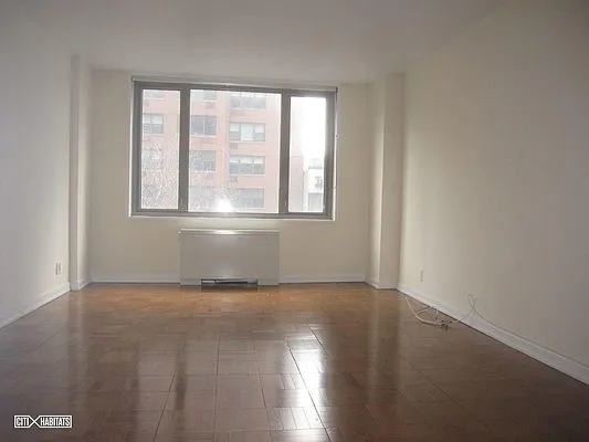 Rented by Citi Habitats | media 6