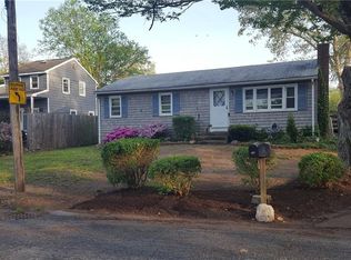 104 Sachem Rd, Narragansett, RI 02882