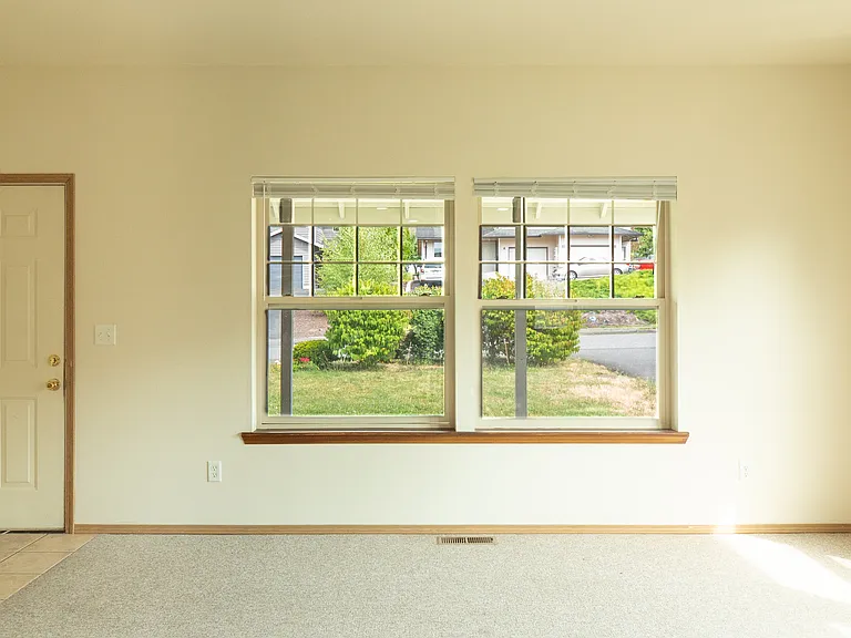 Michigan St. Townhomes — Photo 9