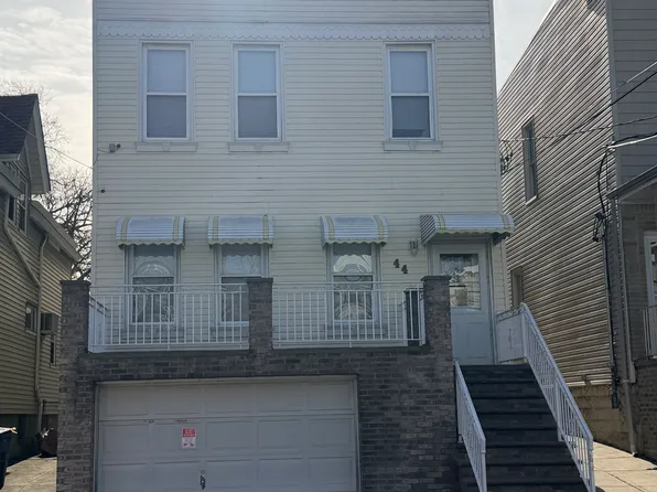 44 West 7th Street image 1 of 17