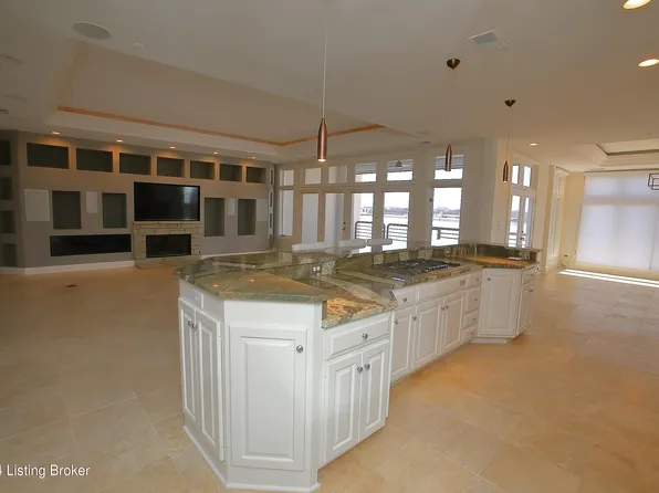 5435 Harbortown Cir, Prospect, KY 40059