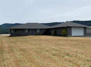 337 N Welcome Slough Rd, Cathlamet, WA 98612