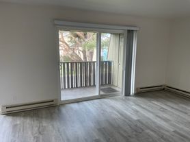 Oceanlake Estates Apartments