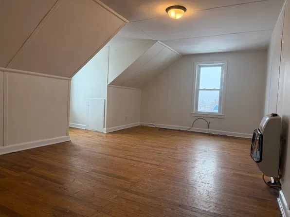 29 Groton Ave APT 3E, Cortland, NY 13045