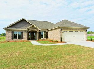 70 Jess Pl, Wetumpka, AL 36092