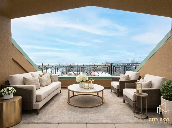 19-19 24th Avenue image 1 of 17