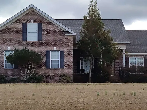 633 Sunny Pond Ln, Aynor, SC 29511