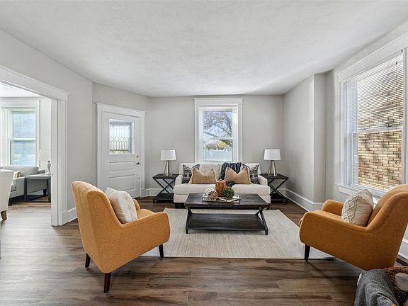 4th image of 5523 Gresham Ave