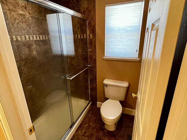 1727 Victorian Point — Photo 6
