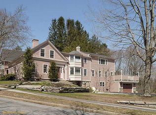 37 Main St, Yarmouth, ME 04096